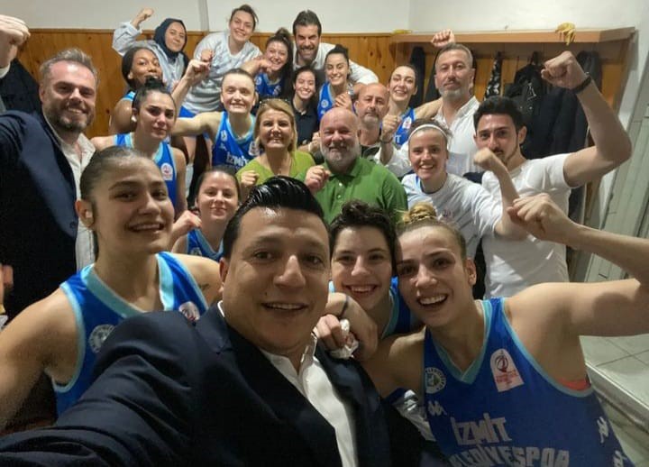 İzmit Belediyespor Kadın Basketbol Takımı, Alanya Belediyespor ’u mağlup etti