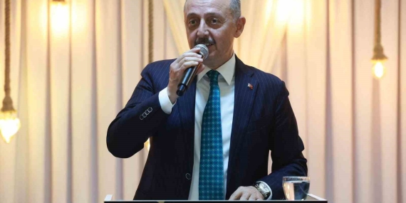 Başkan Büyükakın: “Dergi kapaklarıyla Türkiye’ye diz çöktüreceklerini zannediyorlar”