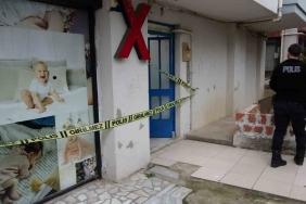 Kocaeli ’de korkunç olay: Önce eşinin kafasına sonra kendi kafasına sıktı