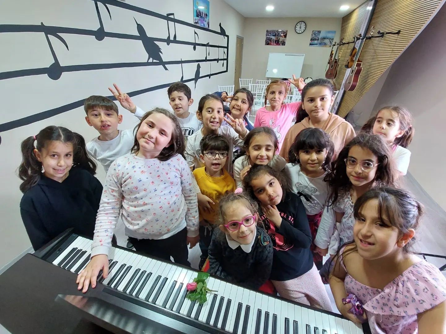 "Köy Çocuk" projesinde çocuklar müzikle büyüyor