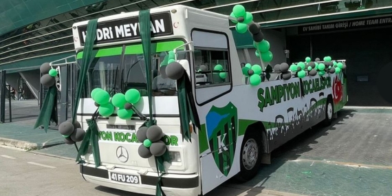 Kocaelispor,un Şampiyonluk Kutlamalarını Sabırsızlıkla Bekliyor