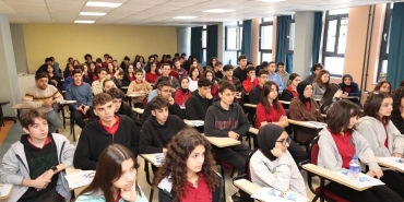 Lise öğrencilerine sınav kaygısından kurtulma eğitimi