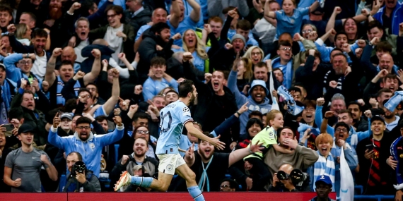 Manchester City, İstanbul biletini aldı