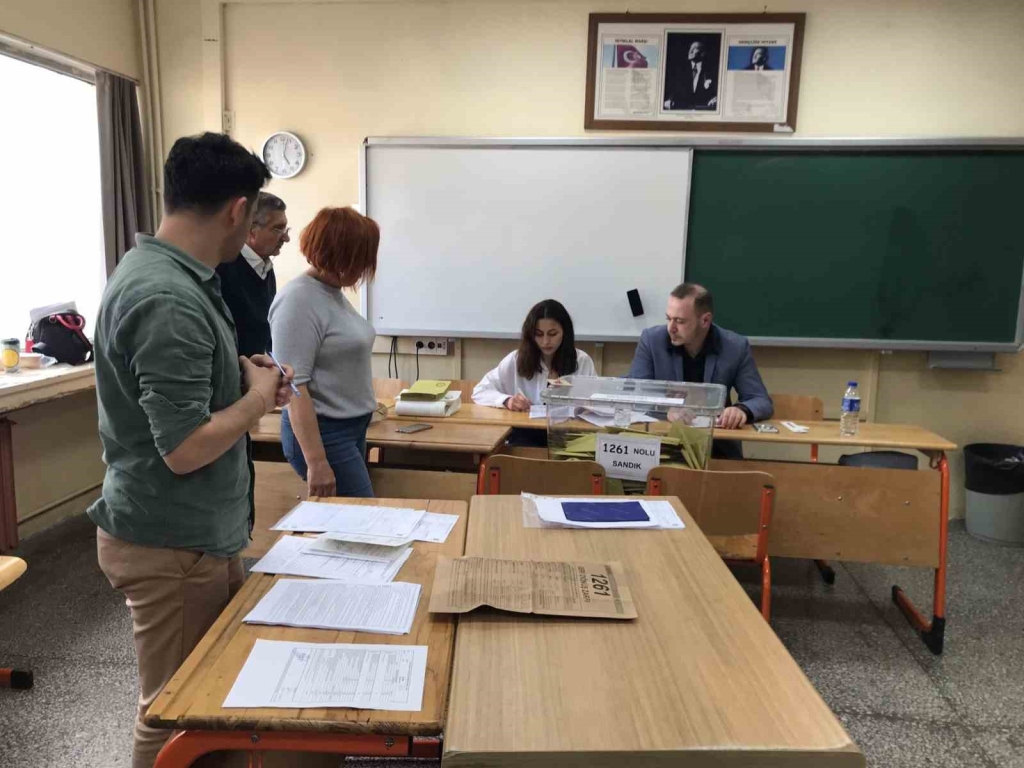 Oy verme işlemi sona erdi