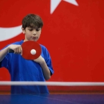 ozel-sporcularin-masa-tenisi-turnuvasi