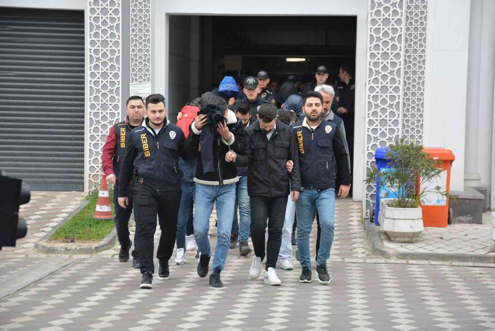 Sahte konteyner ilanıyla depremzedeleri dolandıran 12 şahıs tutuklandı