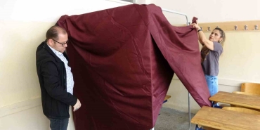 Seçime saatler kala Kocaeli ’de sandıklar kuruluyor