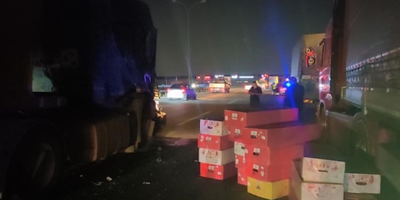 TEM Otoyolu Kocaeli geçişinde 7 araçlı zincirleme kaza