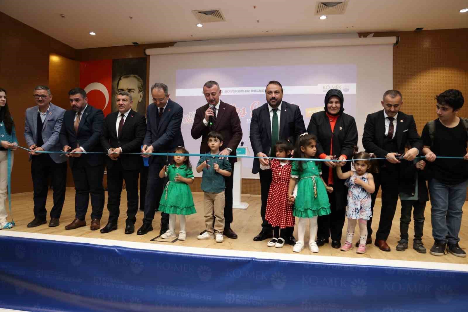 Üreten kadınların sergisi