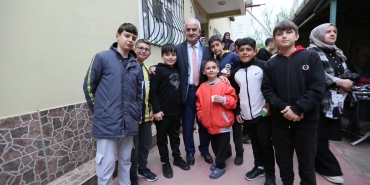 Vatandaşla bir araya gelen Başkan Aygün, yaptığı çalışmalar hakkında bilgilendirdi