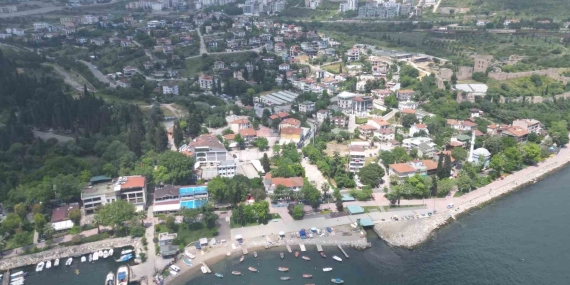 2 bin nüfuslu mahalle market istiyor