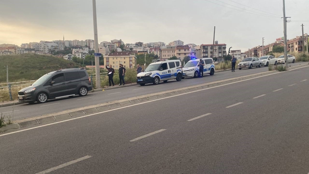 Aracıyla seyir halindeyken hayatının şokunu yaşadı