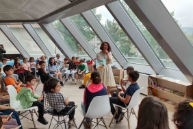 Başiskele ’de yazar okur buluşması