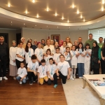 baskan-hurriyet-izmitlileri-gururlandiran-minik-yuzuculeri-agirladi