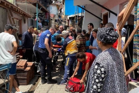 Çatıya çıkarken merdivenden düşerek yaralandı