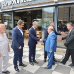 cayirova-protokolu-kent-bayramlasmasinda-bulustu