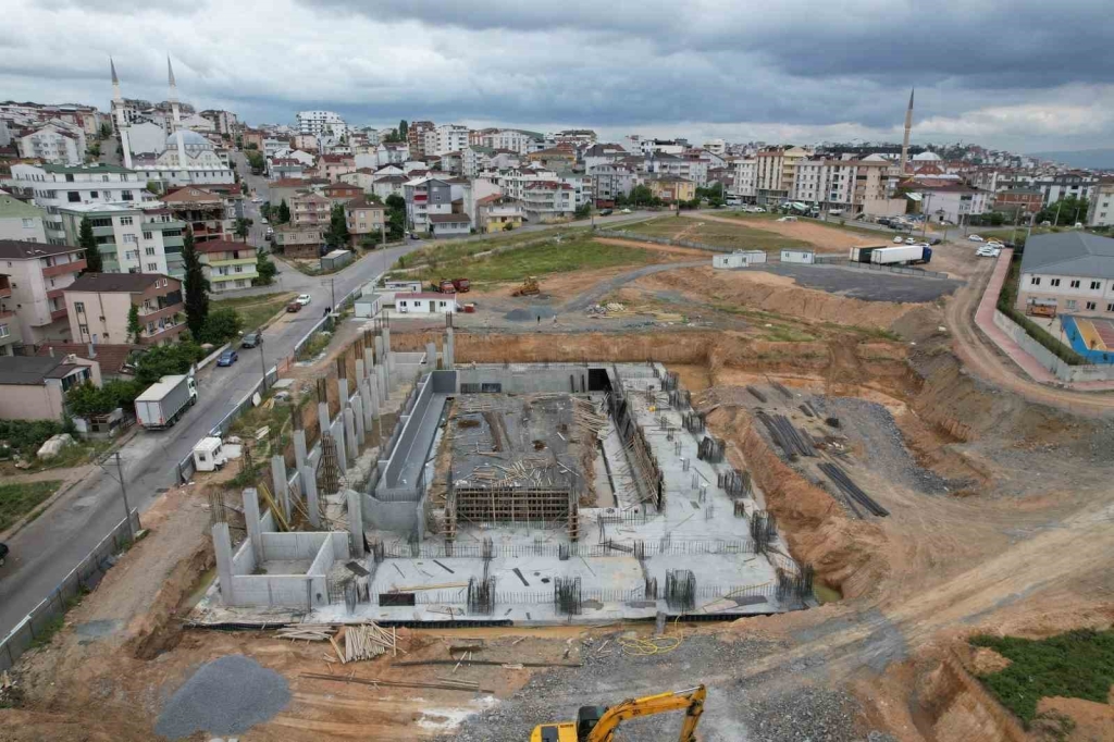 Çayırova ’ya dev spor yatırımları