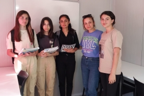 Çınar Akademi eğitmenlerinden afetzede gençlere YKS öncesi son ders