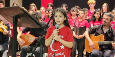 Çocuk korosunun konseri tam not aldı