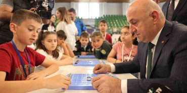 Darıca ’da 4. Akıl ve Zeka Oyunları Turnuvası başladı