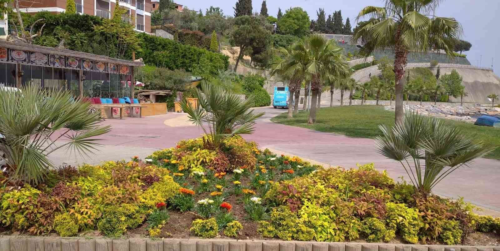 Darıca ’da park ve bahçeler yenileniyor