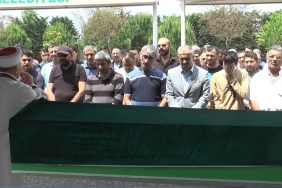 Denizde boğulan üniversite öğrencisi son yolculuğuna uğurlandı
