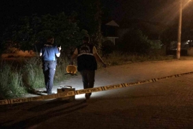 Evin duvarlarına mermiler isabet etti, ekipler harekete geçti