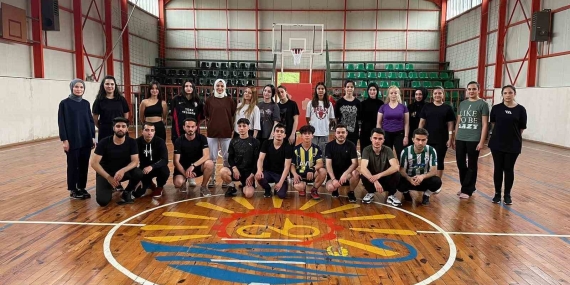 Geleceğin polisleri Gölcük’te yetişiyor