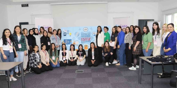 Genç kızlar enerji sektörünü tanıdı