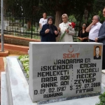 huzunlu-bayram-arifesi-sehit-annesinin-sozleri-yurekleri-dagladi