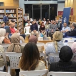 iki-onemli-yazar-okurlariyla-bulustu