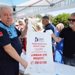 izmit-belediyesi-vatandaslara-40-bin-kurban-poseti-dagitti