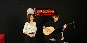 İZMİT BELEDİYESİ YOUTUBE STÜDYOSUNA GENÇLERİN YOĞUN İLGİSİ SÜRÜYOR