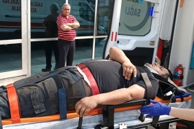 Kocaeli ’de 2.5 metre yükseklikten düşen işçi yaralandı