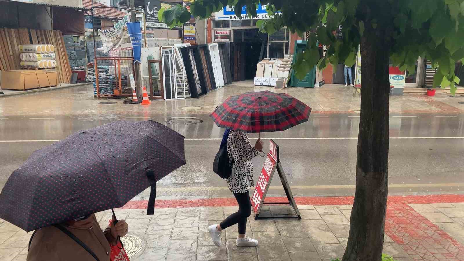 Kocaeli ’de sağanak etkili oluyor