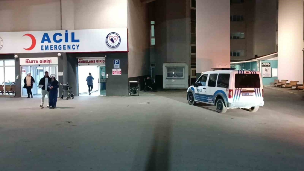 Kocaeli ’de tabanca ve pompalı tüfekli hesaplaşma: 1 ’i ağır 5 yaralı