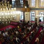 kocaeli-de-vatandaslar-bayram-namazi-icin-camileri-doldurdu