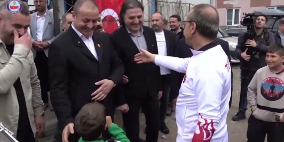 Gençlerimizi Spor İle Buluşturmak, Bedensel ve Ruhsal Gelişimlerine Katkı Sunmak İstiyoruz