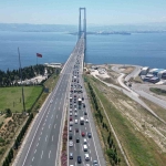 osmangazi-koprusu-nde-trafik-durma-noktasina-geldi