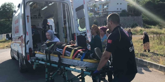 Otomobile 8 kişi binip dehşeti yaşadılar: 1’i ağır 5 yaralı