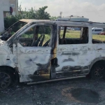 park-halindeki-minibus-alev-alev-yandi