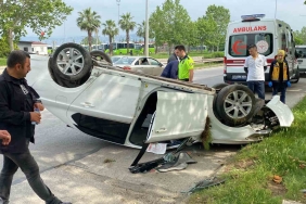 Takla atan otomobilden burnu bile kanamadan çıktı