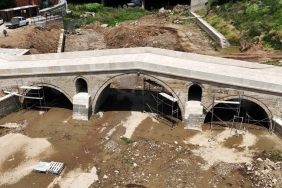 Tarihi Mimar Sinan Köprüsü restorasyonunda sona doğru