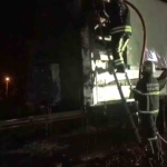 tem-de-alev-topuna-donen-tir-trafigi-durdurdu