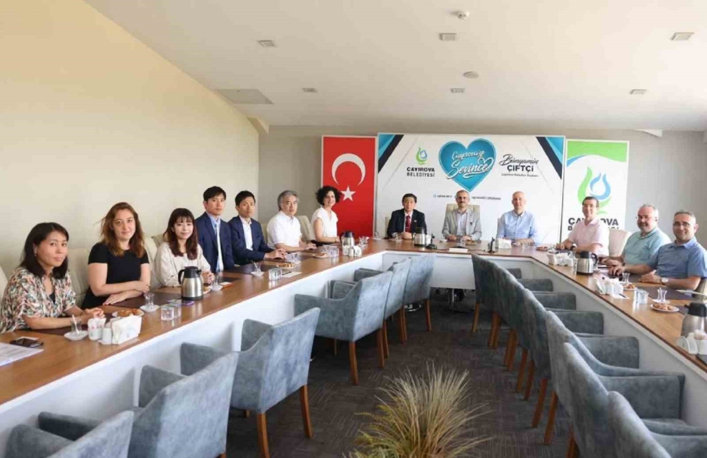 Ünlü Japon yer bilimci afetlere karşı alınabilecek önlemler için Kocaeli ’ye geldi