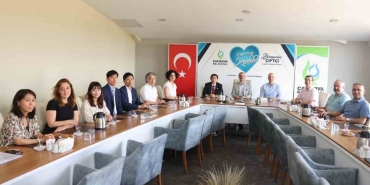 Ünlü Japon yer bilimci afetlere karşı alınabilecek önlemler için Kocaeli ’ye geldi