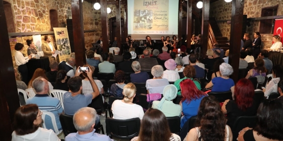 Usta şairler anıldı