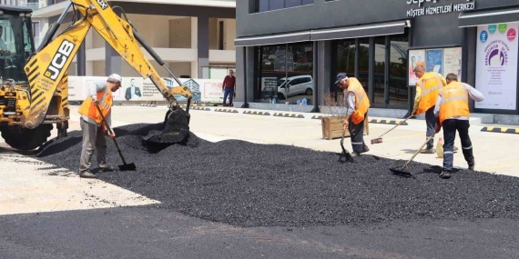 Yahyakaptan yolları daha konforlu hale getiriliyor