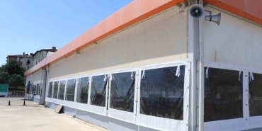 Ayazma Kapalı Pazar Alanı ’nın brandaları yenilendi