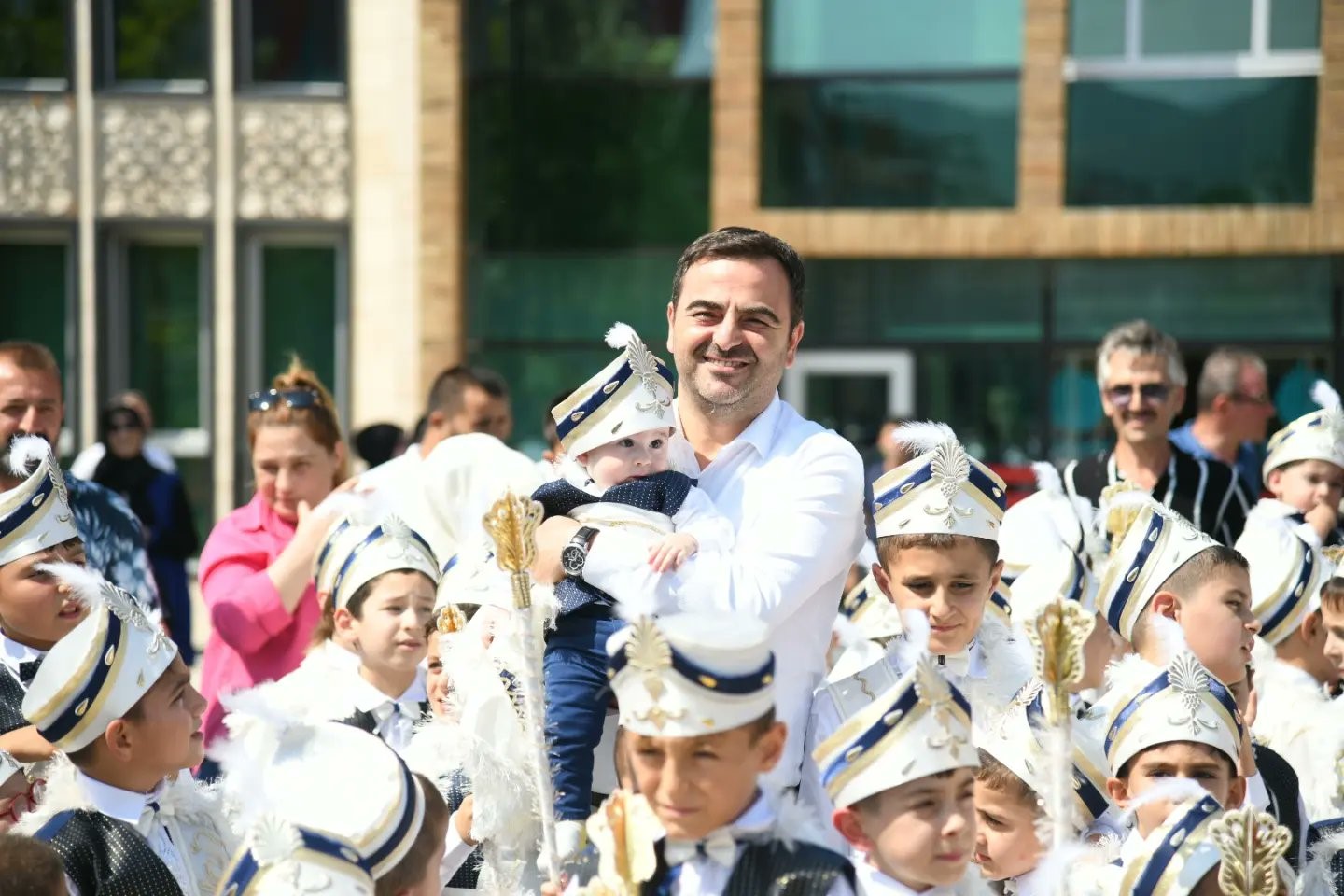 Başiskele ’de toplu sünnet şöleni kayıtları başladı